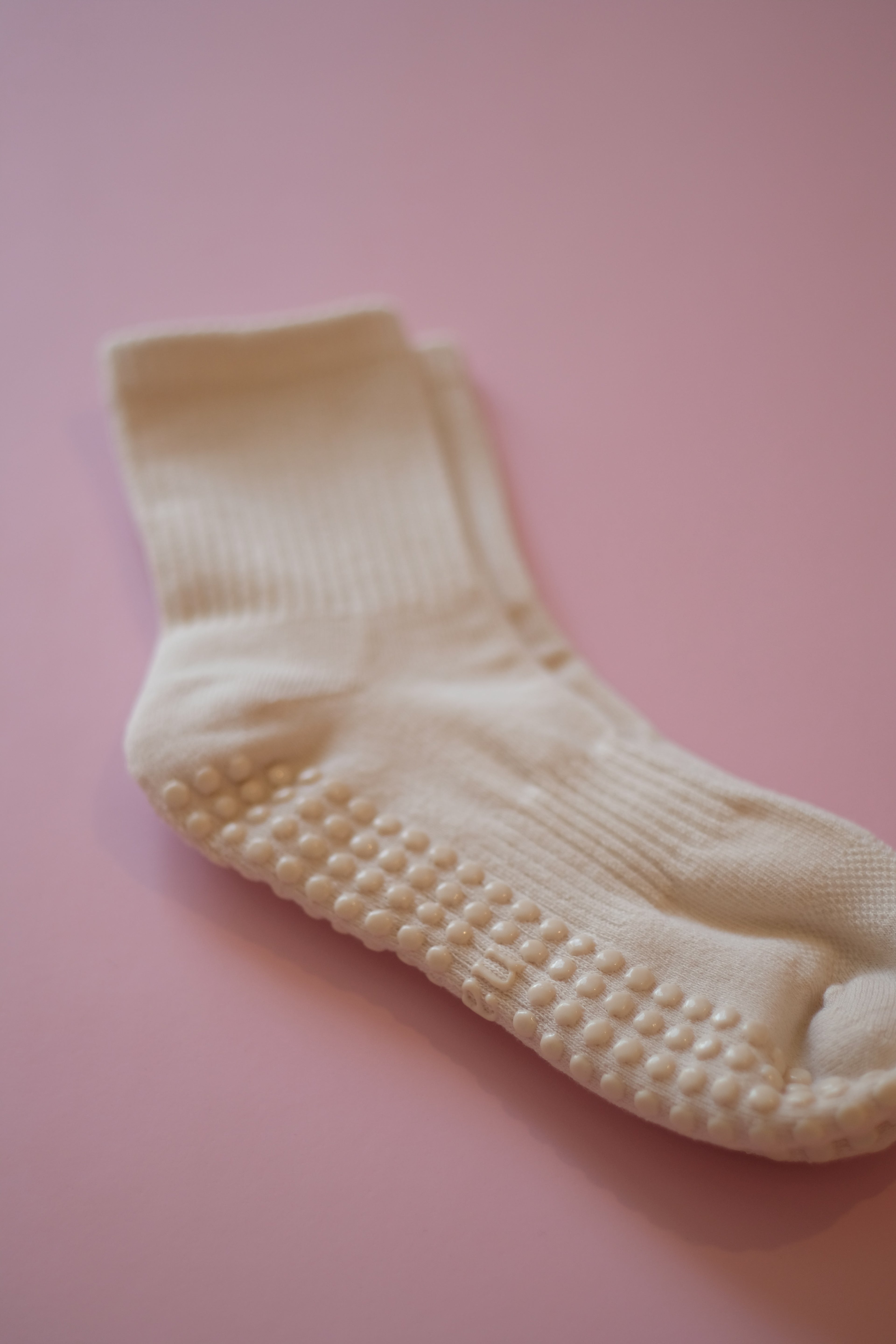 Essential Crew Grip Socks