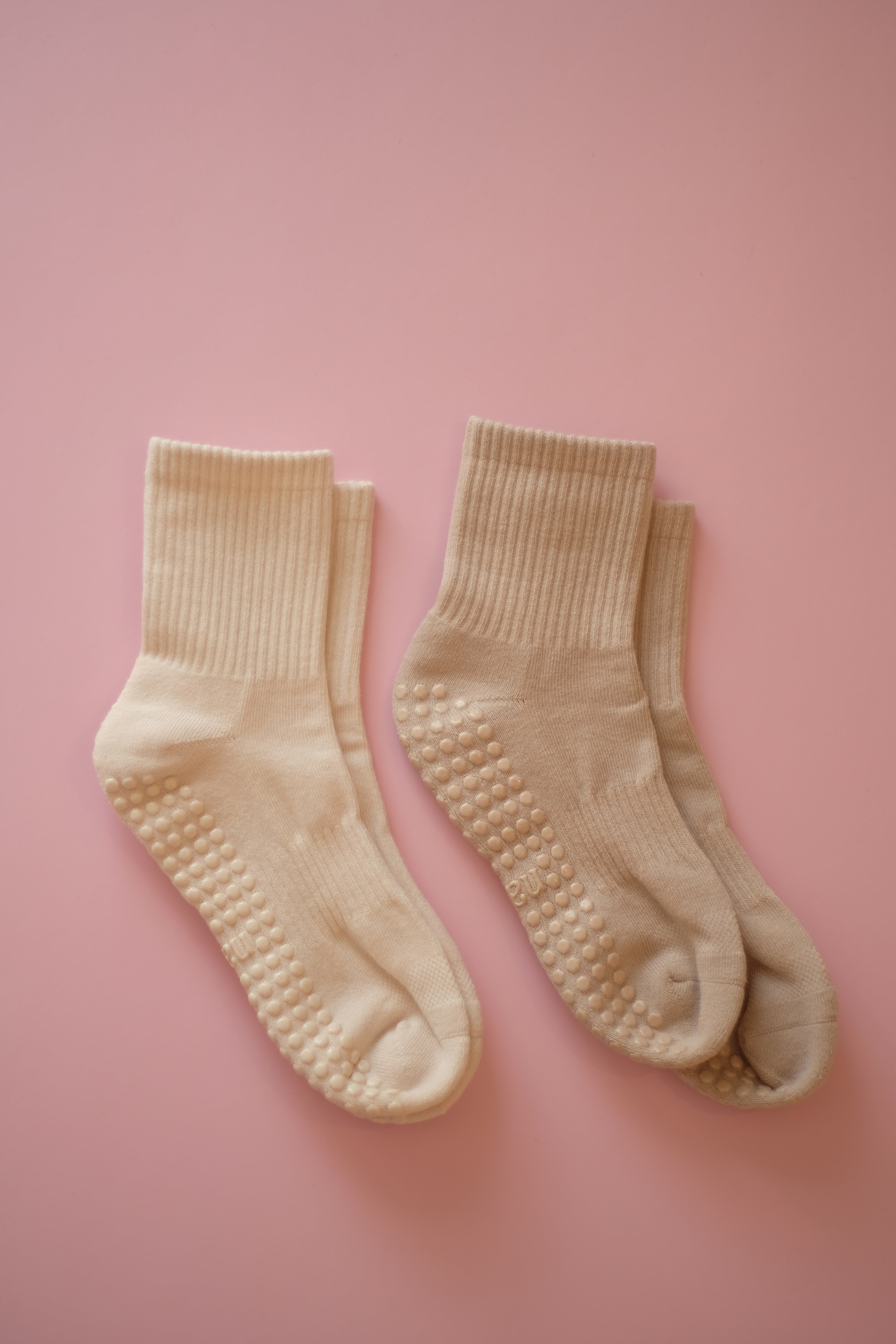 Essential Crew Grip Socks