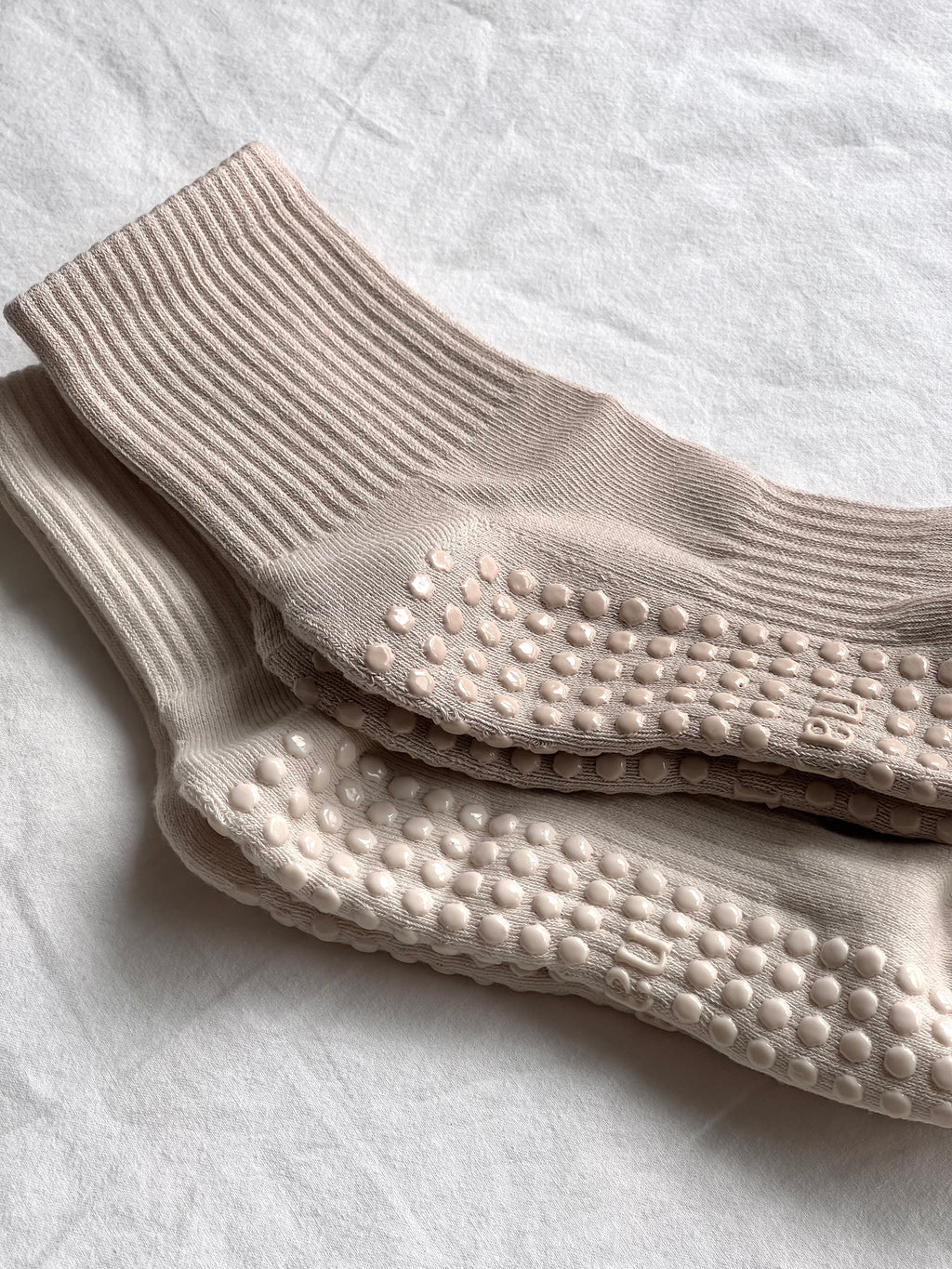 Essential Crew Grip Socks